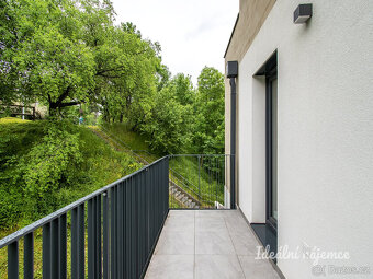 Pronájem bytu 2+kk, Dagmar Burešové, Žižkov, 26000 Kč/měs, 6 - 5