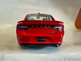 Dodge Charger SRT Hellcat 2020 1:18 red - 5