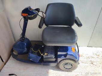 Invalidní elektrický vozík - 5