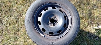 Prodám letní sadu pneu Pirelli Octavia 1 - 5