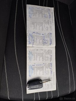 Opel Corsa D 1,2 benzín Top výbava - 5