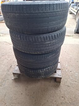 Alu kola 235/45 R20 - 5