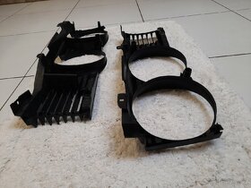 Mřížky světel BMW e32 - 5