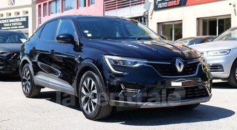 RENAULT ARKANA 1.6 E-TECH 145 BUSINESS rok 02/2022 - 5