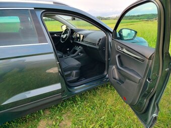 Prodám Škoda KAROQ STYLE 1,6 TDI 85 kW 6- stup.mech. - 5