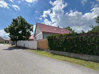 Dvougenerační dům 300 m2 s velkou garáží 80 m - 5