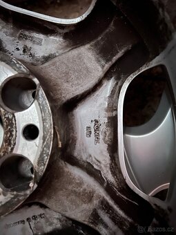 16” Mercedes-Benz original - 5