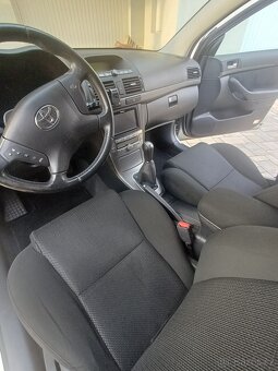 Toyota Avensis 2.0 vvti benzín - 5