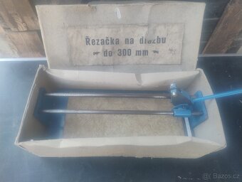 Řezačka na obklady velmi stará - 5