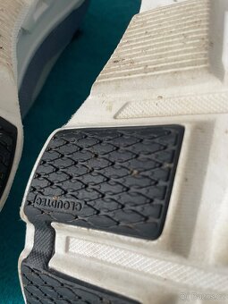 ON Cloudmonster 2 - 5