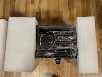 Predni svetla ford mustang 2013-14 - 5