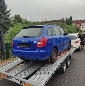 Skoda Fabia 2 1.4 MPI kombi modrá - 5