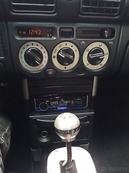 TOYOTA MR2 SPYDER - 5