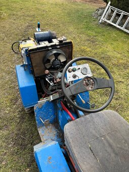 Kloubový malotraktor - 5