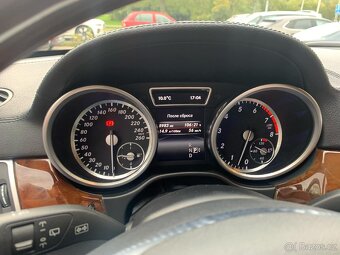 Mercedes - 5