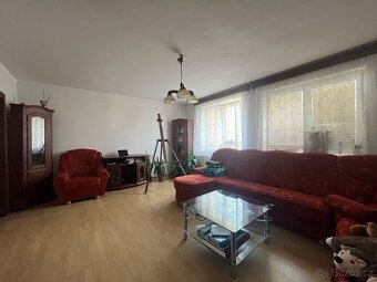 Pronájem bytu 3+1, 80 m2-Kvíčovice u Holýšova , okr . Plzeň- - 5