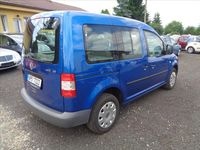 caddy 1.6 MPI Life 7 míst - 5