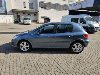 Peugeot 307 2.0 16V XR Présence - 5