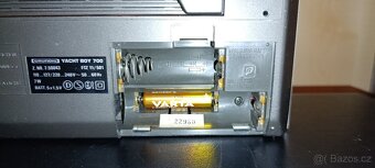 retro radio Grundig Yacht Boy 700 - 5