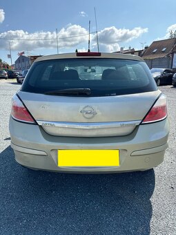 Opel Astra 1.6i 16V 77 kW AUTOMAT 1. MAJITEL - 5