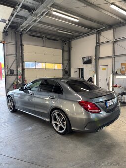 Mercedes Benz C400 - 5