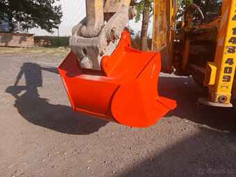 Skandinávská univerzalní lžíce pro bagr 5-8tun š.100cm-JCB - 5