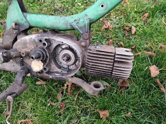 Jawa pionýr 21 torzo na díly - 5