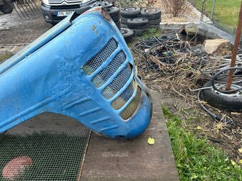 Prodám  kapotu na Z 3011 - 5