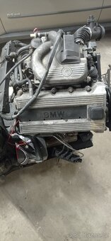 BMW motor m44b19, 318is - 5
