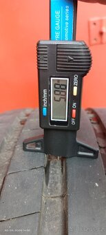 Prodám 4x letní 235/35R19 Michelin - 5