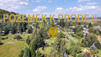 Stavební pozemek s okrasnou zahradou a veškerými inženýrským - 5