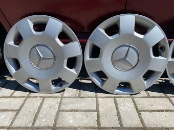 Poklice kryty kol Mercedes 16” - Zamluveno - 5