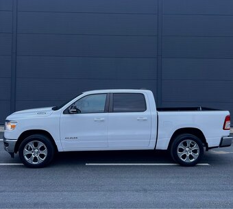 DODGE RAM 1500 BIGHORN 5,7 V8 HEMI 295kw - 5