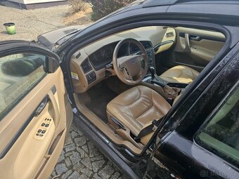 Volvo V 70 2.4 D5 - 11/2004 - 5
