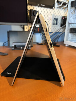 (ZAMLUVENO) Framework Laptop 13" AMD Ryzen 7 7840U - 5