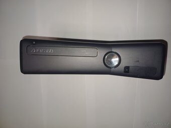 Xbox 360 + hry + kabel napájení, kabel HDMI - 5