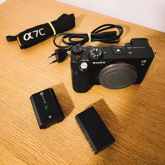 Sony A7C (jen 15 tis expozic) - 5