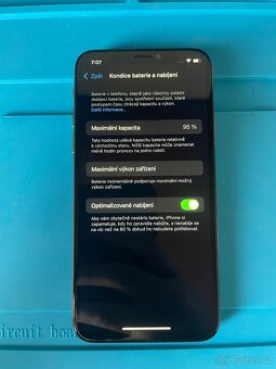 iPhone XS Gold 64GB, baterie 95% - 5