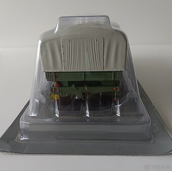 Tatra 813 8x8 kolos 1:43 premium DeAgostini - 5