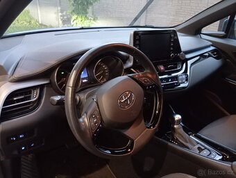Toyota C-HR 2.0 hybrid - 5