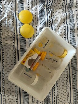 Medela Solo - elektrická odsávačka mléka + Medela Calma - 5