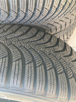 225/45 R17 zimní pneu Hankook - 5