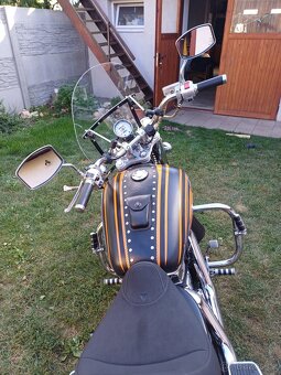 Honda Shadow VT 1100 C - 5