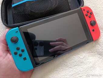 Nintendo Switch + Hra - 5