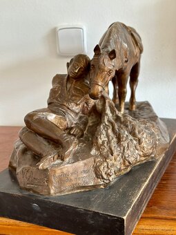 Poraněný jezdec s vraníkem BRONZ Amort Vlastimil - 5