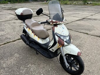 Piaggio Beverly 250 - 5