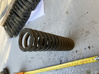 jawa perák pružina zadního kluzáku - 5