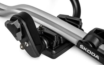 Příčný střešní nosič Karoq + 2 nosiče na jízdní kola - 5