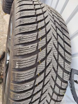Lexus R20 235/50/20 Nokian 5x114.3 - 5