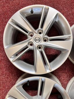 5x115 R17 Originál Alu Opel Insignia B - 2021 - TOP STAV - 5